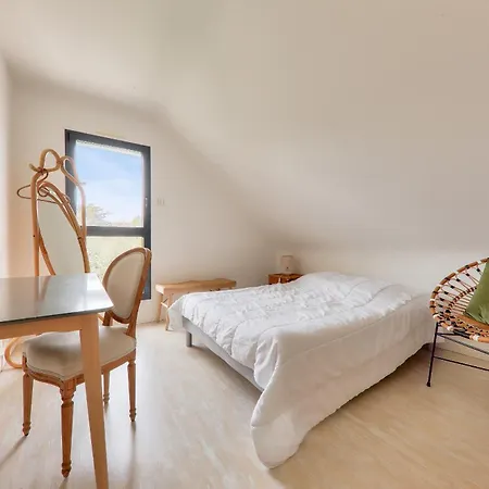 Maison Avec Piscine Pour Dix Personnes *